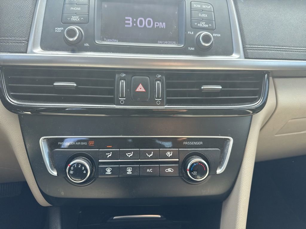 Used 2016 Kia Optima LX image 12