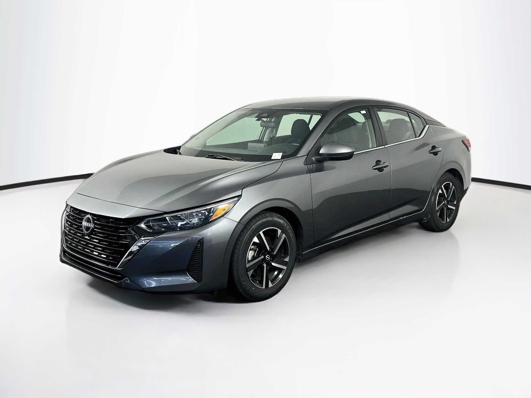 Used 2025 Nissan Sentra SV FWD image 3