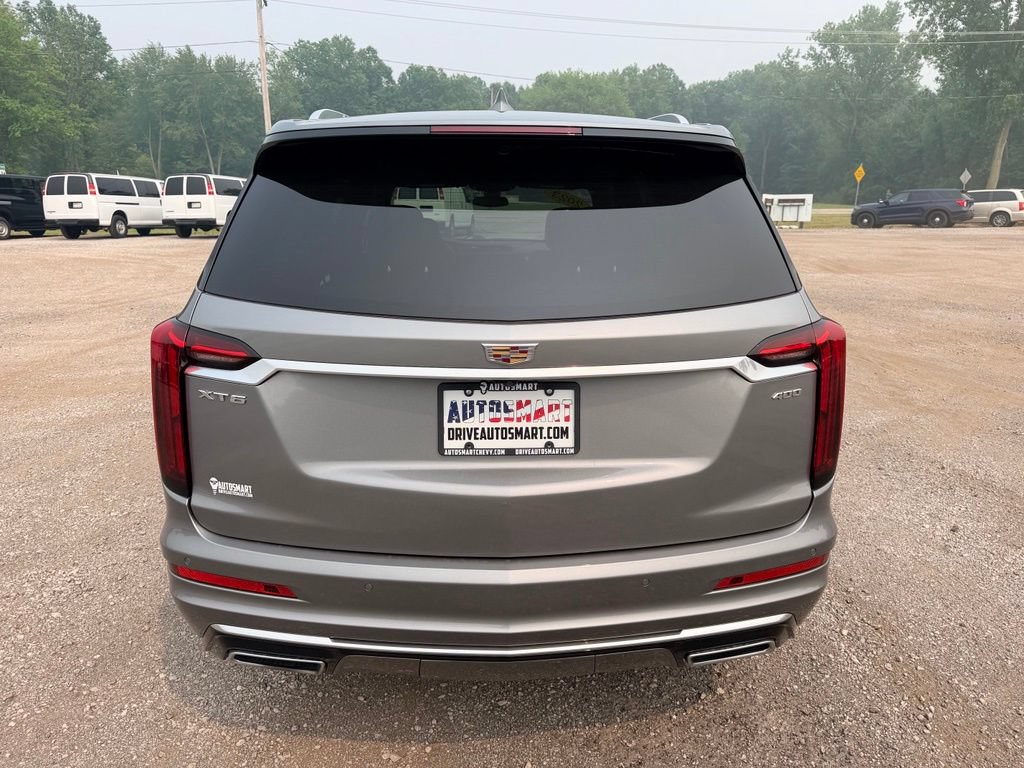 Used 2023 Cadillac XT6 Premium Luxury FWD image 6
