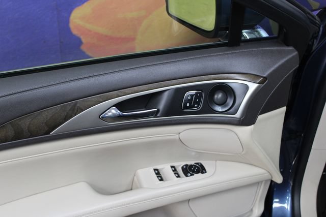 Used 2018 Lincoln MKZ Reserve w/ Climate Package AWD/4WD image 13