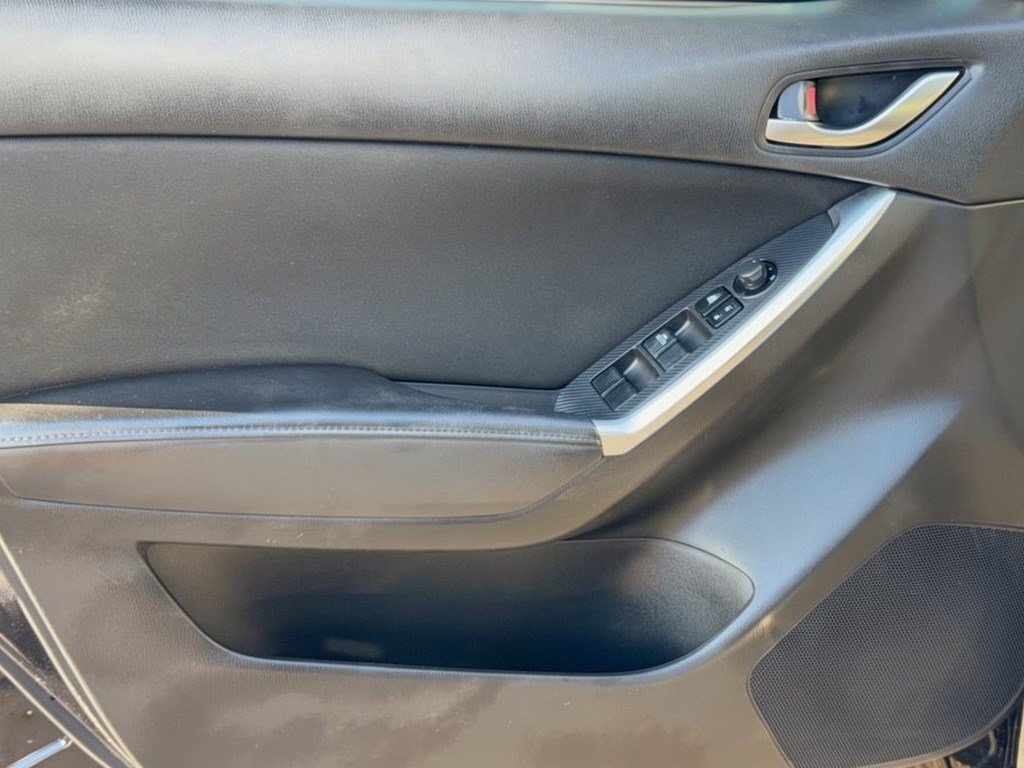 Used 2016 MAZDA CX-5 Touring FWD image 14