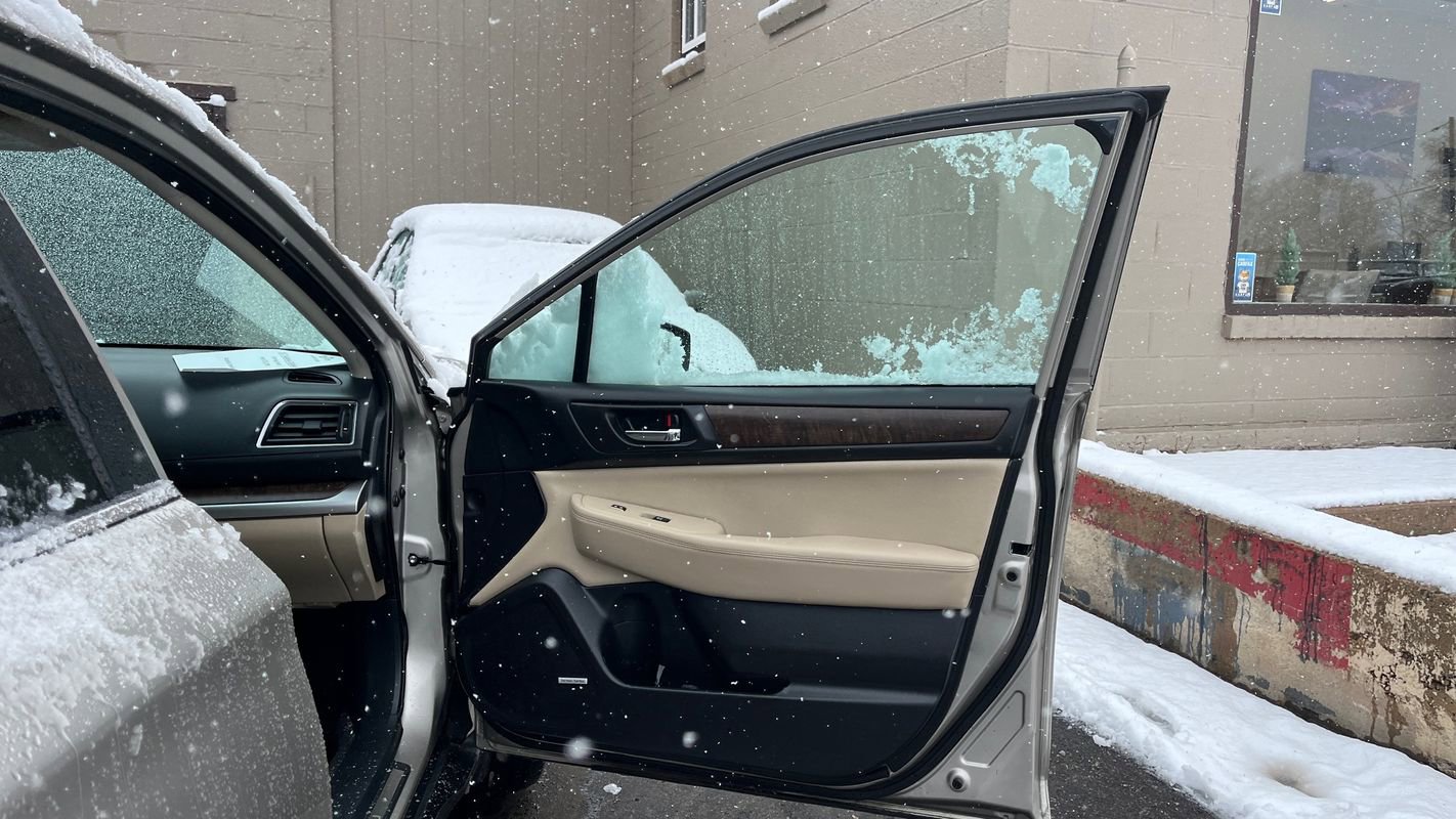 Used 2017 Subaru Outback 2.5i Limited image 11