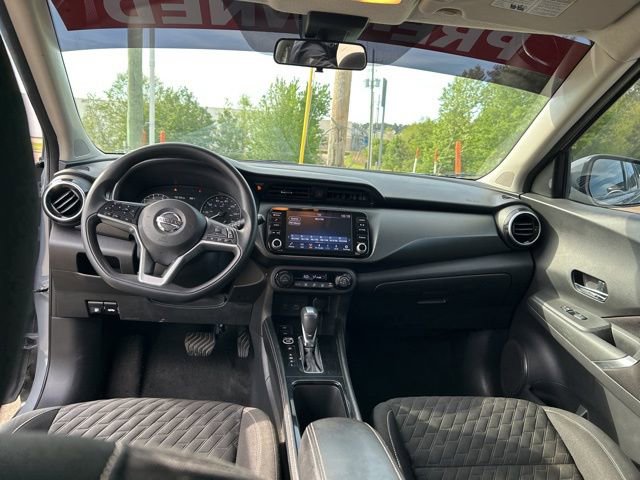 Used 2021 Nissan Kicks SV FWD image 33