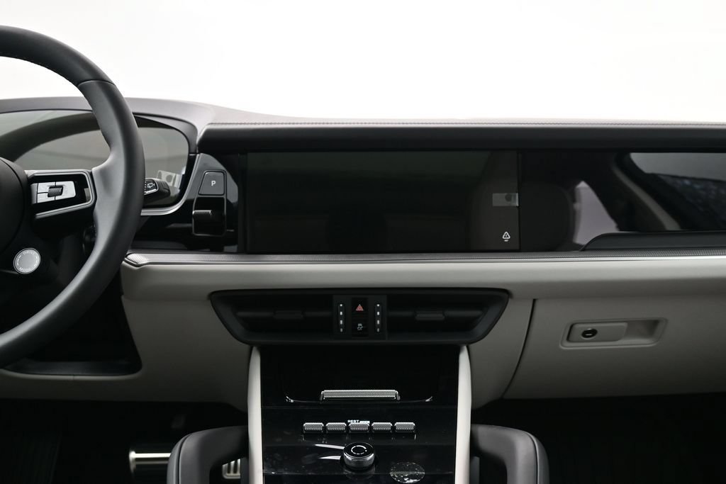 New 2026 Porsche Cayenne S AWD/4WD image 11