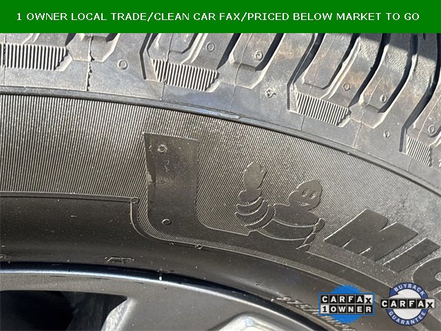 Used 2023 Chevrolet Suburban Z71 w/ Luxury Package image 19