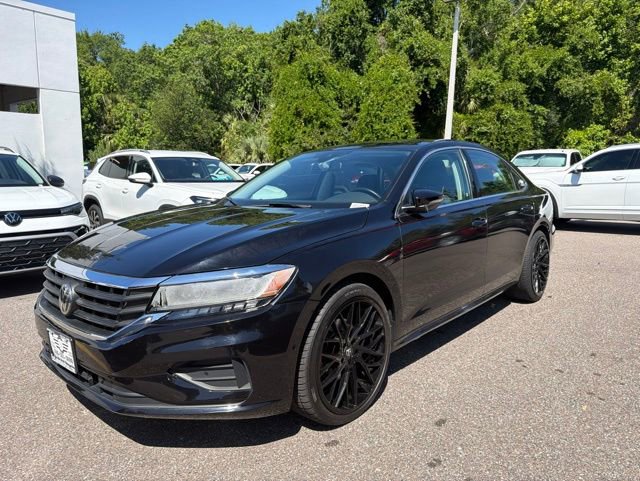 Used 2020 Volkswagen Passat 2.0T SEL FWD image 1