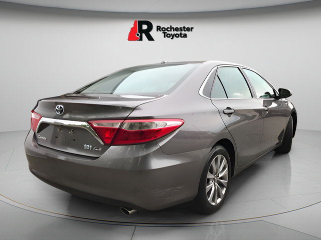 Certified 2017 Toyota Camry XLE FWD image 8