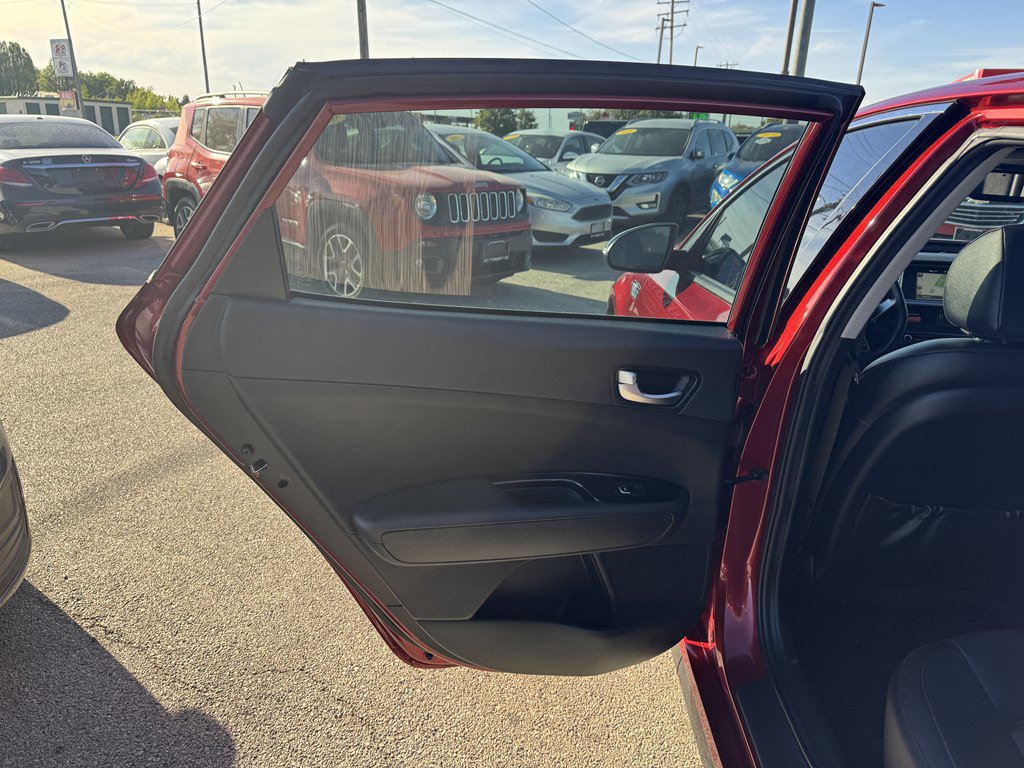Used 2019 Kia Optima SX FWD image 20