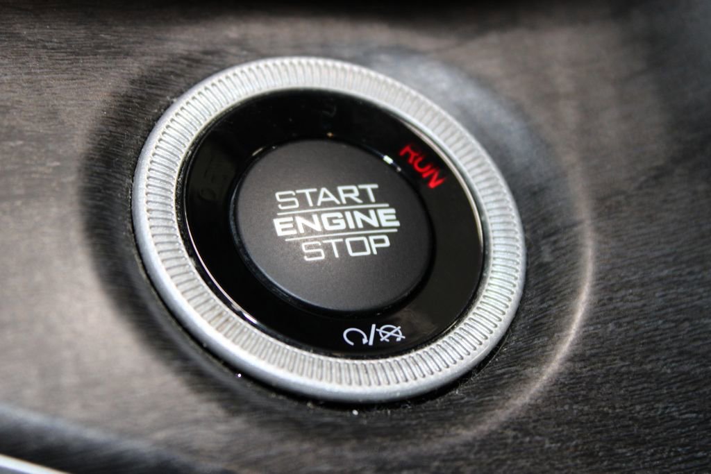 Used 2022 Jeep Grand Cherokee L Limited image 31