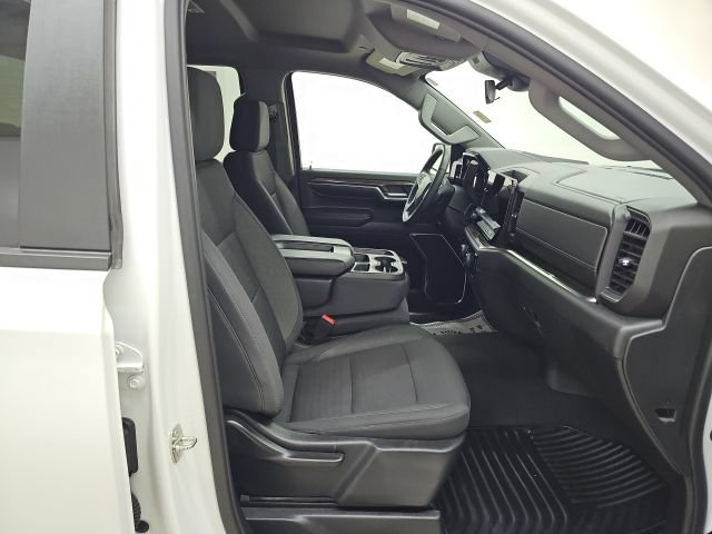 Used 2023 Chevrolet Silverado 1500 LT AWD/4WD image 17