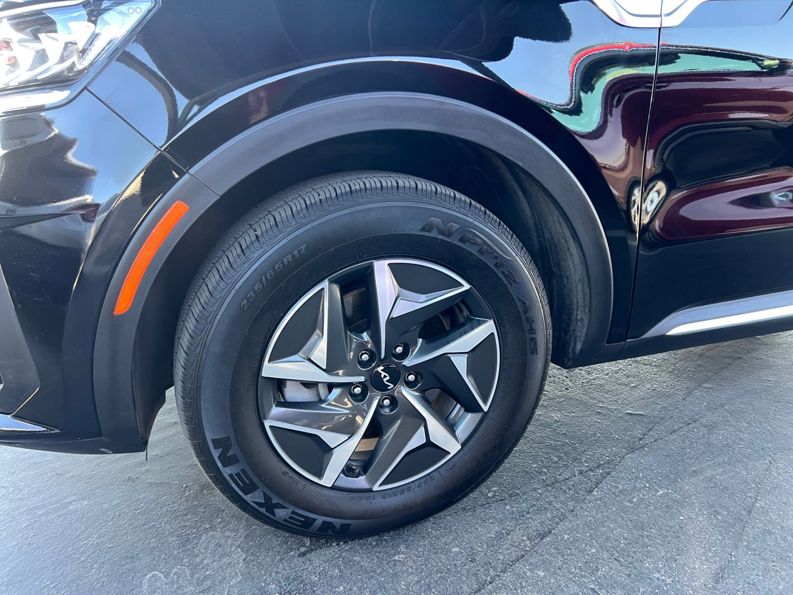 Used 2022 Kia Sorento S image 16