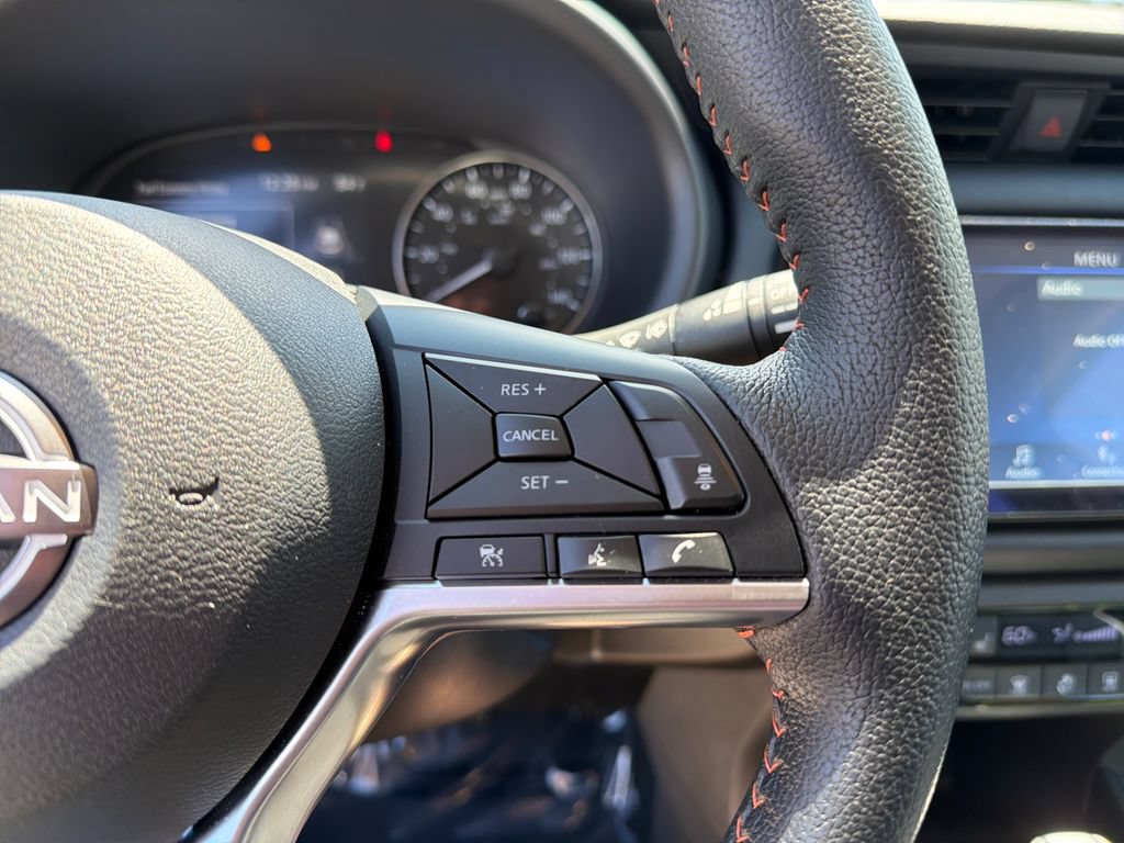 Used 2024 Nissan Kicks SR w/ SR Premium Package FWD image 22