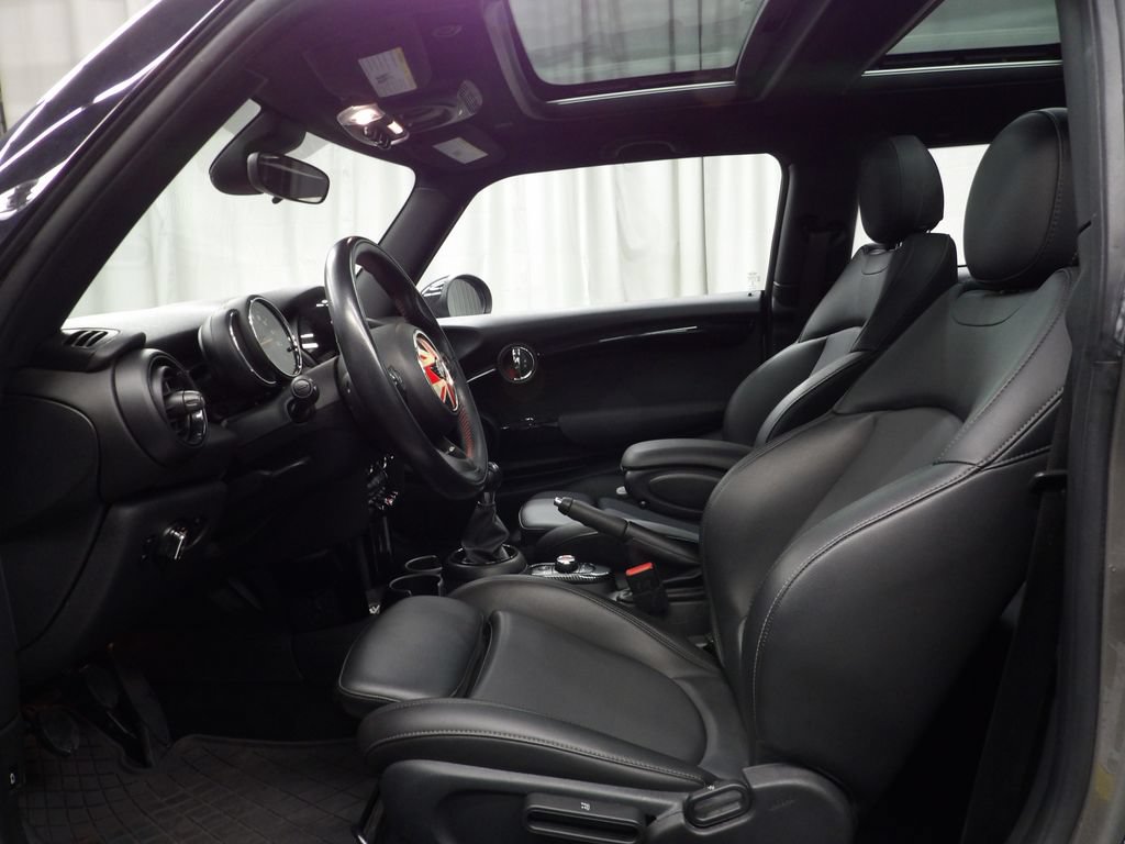 Used 2019 MINI Cooper S FWD image 11