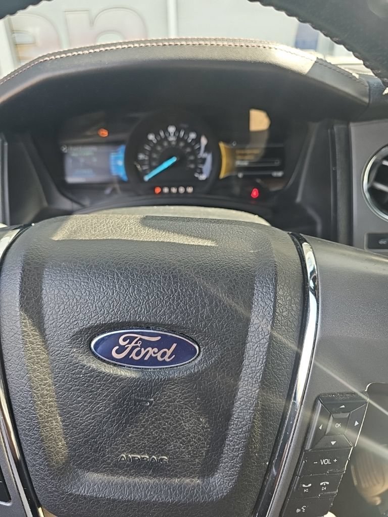 Used 2016 Ford Expedition Platinum AWD/4WD image 7