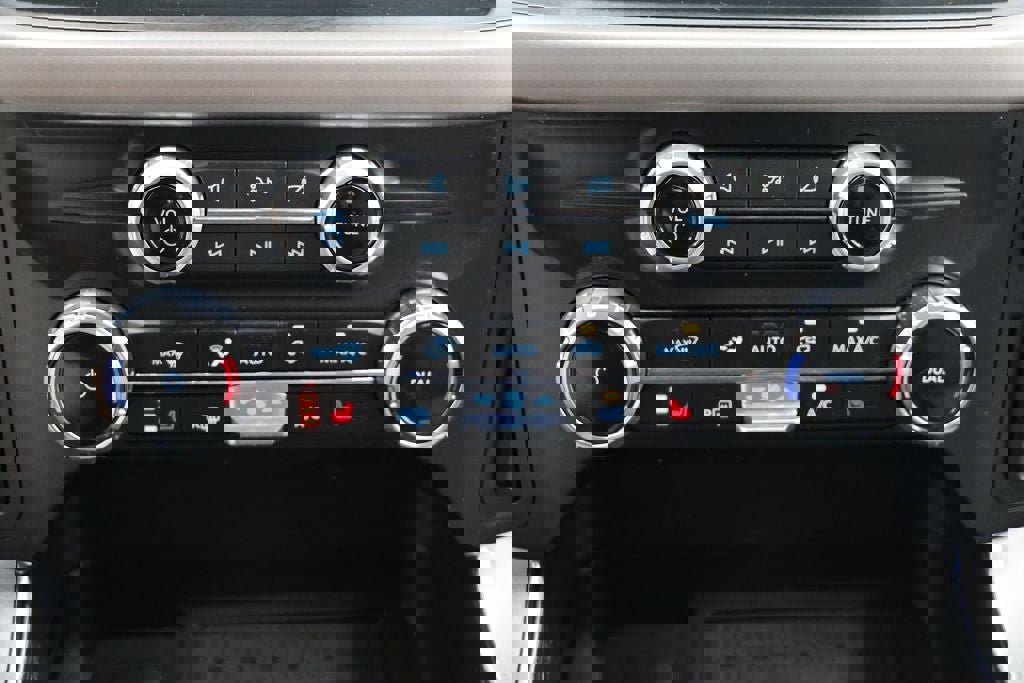 Used 2024 Ford F150 XLT w/ Equipment Group 302A MID image 26