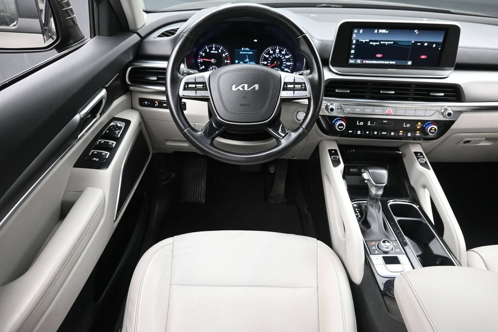 Used 2022 Kia Telluride S AWD/4WD image 14