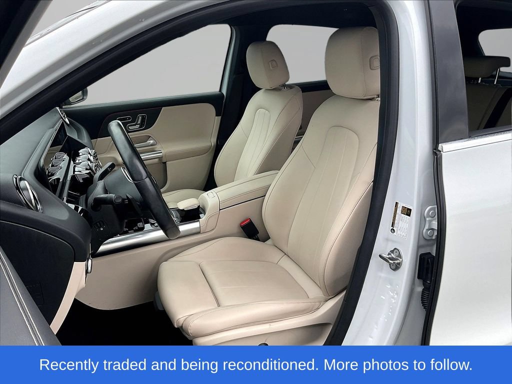Used 2023 Mercedes-Benz GLA 250 4MATIC w/ Premium Package image 22