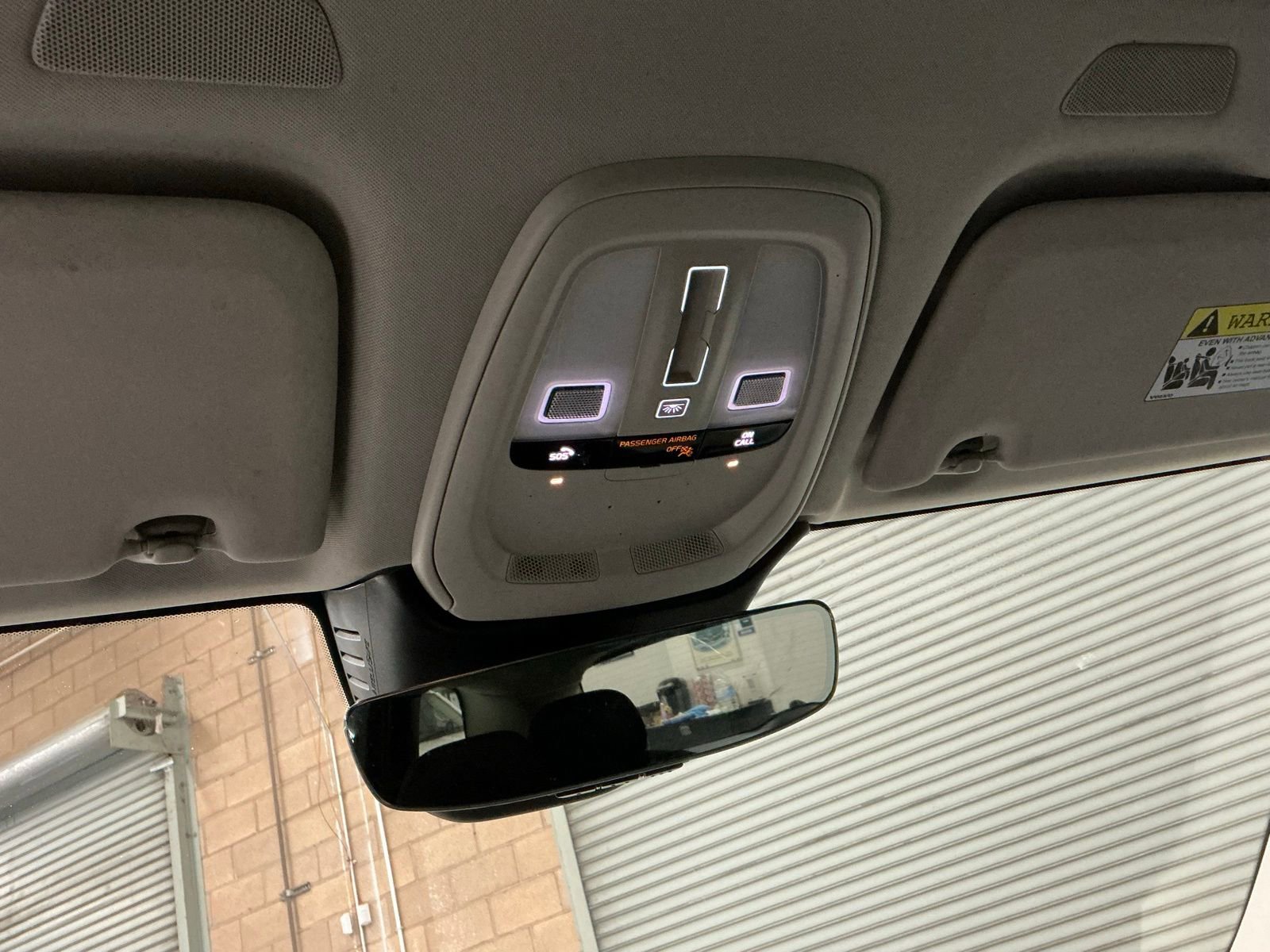 Used 2022 Volvo XC60 T8 Inscription Expression image 32