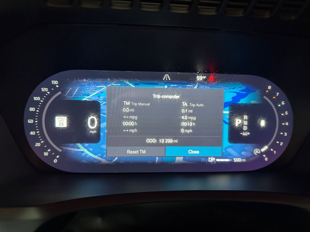 Certified 2025 Volvo XC90 B5 Plus AWD/4WD image 26
