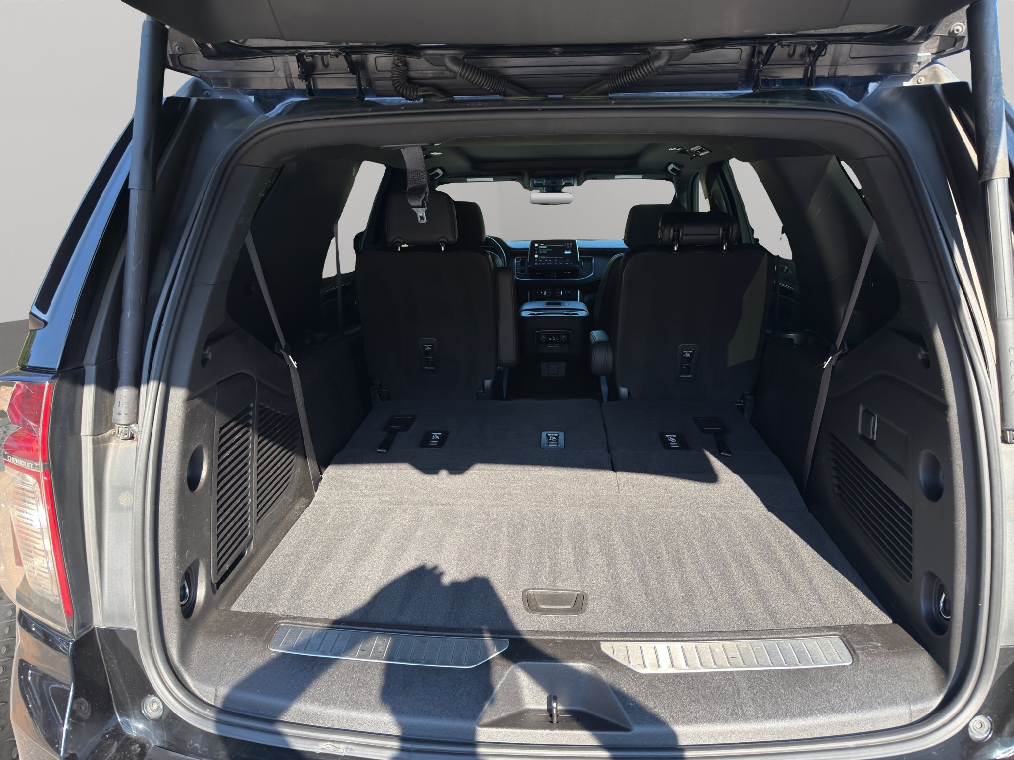 Used 2022 Chevrolet Tahoe Z71 AWD/4WD image 9