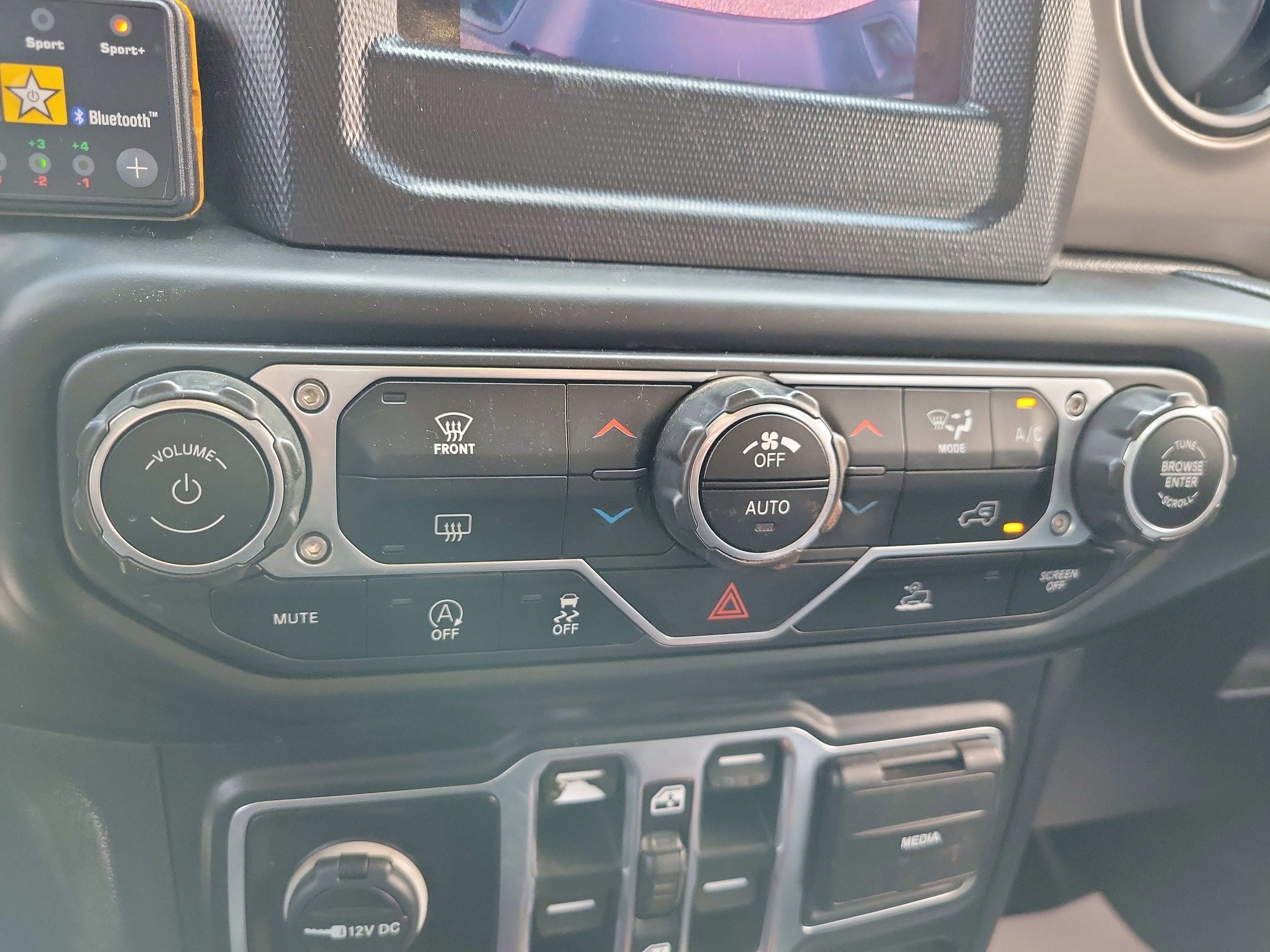 Used 2020 Jeep Gladiator Sport w/ Quick Order Package 24S image 26