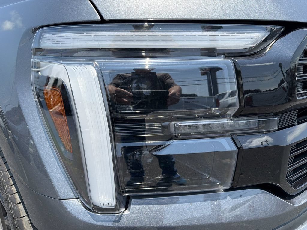Used 2025 Ford F150 Platinum w/ Equipment Group 702A High AWD/4WD image 11