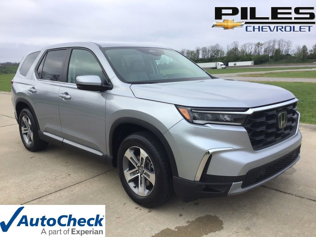 Used 2025 Honda Pilot EX-L image 1