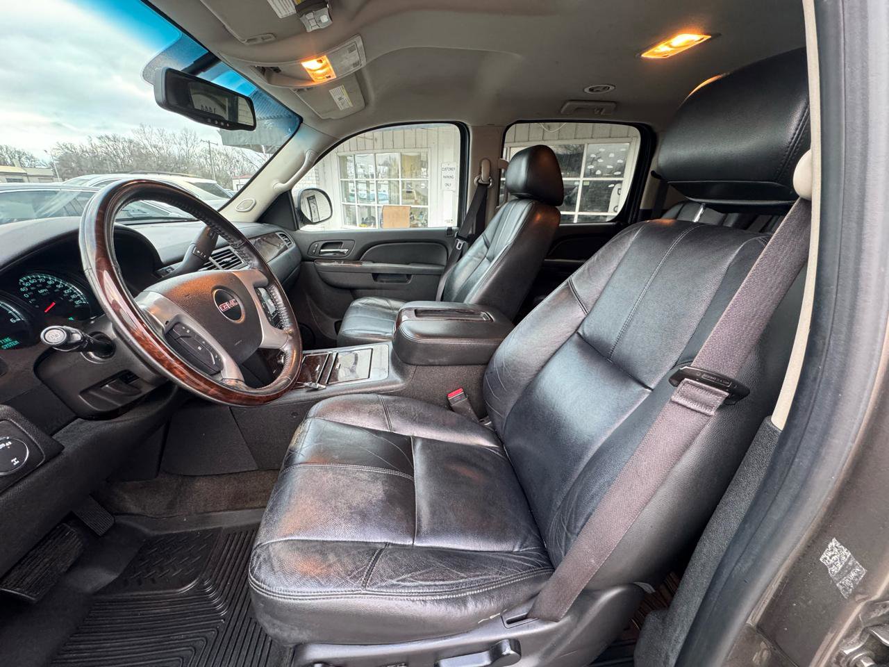 Used 2013 GMC Yukon XL SLT AWD/4WD image 15