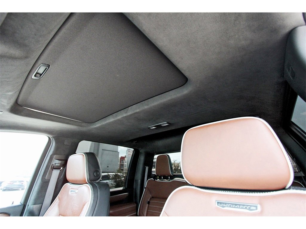 Used 2025 GMC Sierra 3500 Denali Ultimate image 28