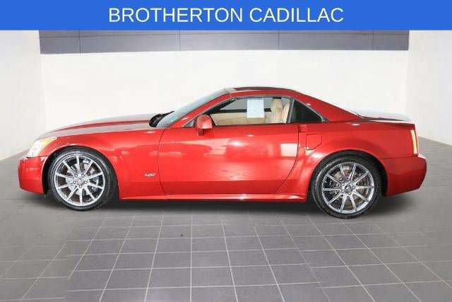Used 2008 Cadillac XLR V RWD image 2