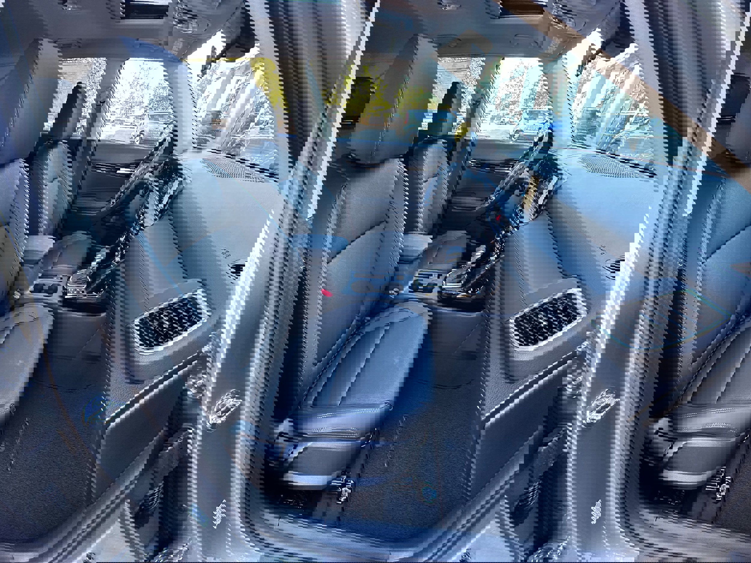 New 2026 Kia Seltos SX w/ SX Sunroof Package image 24