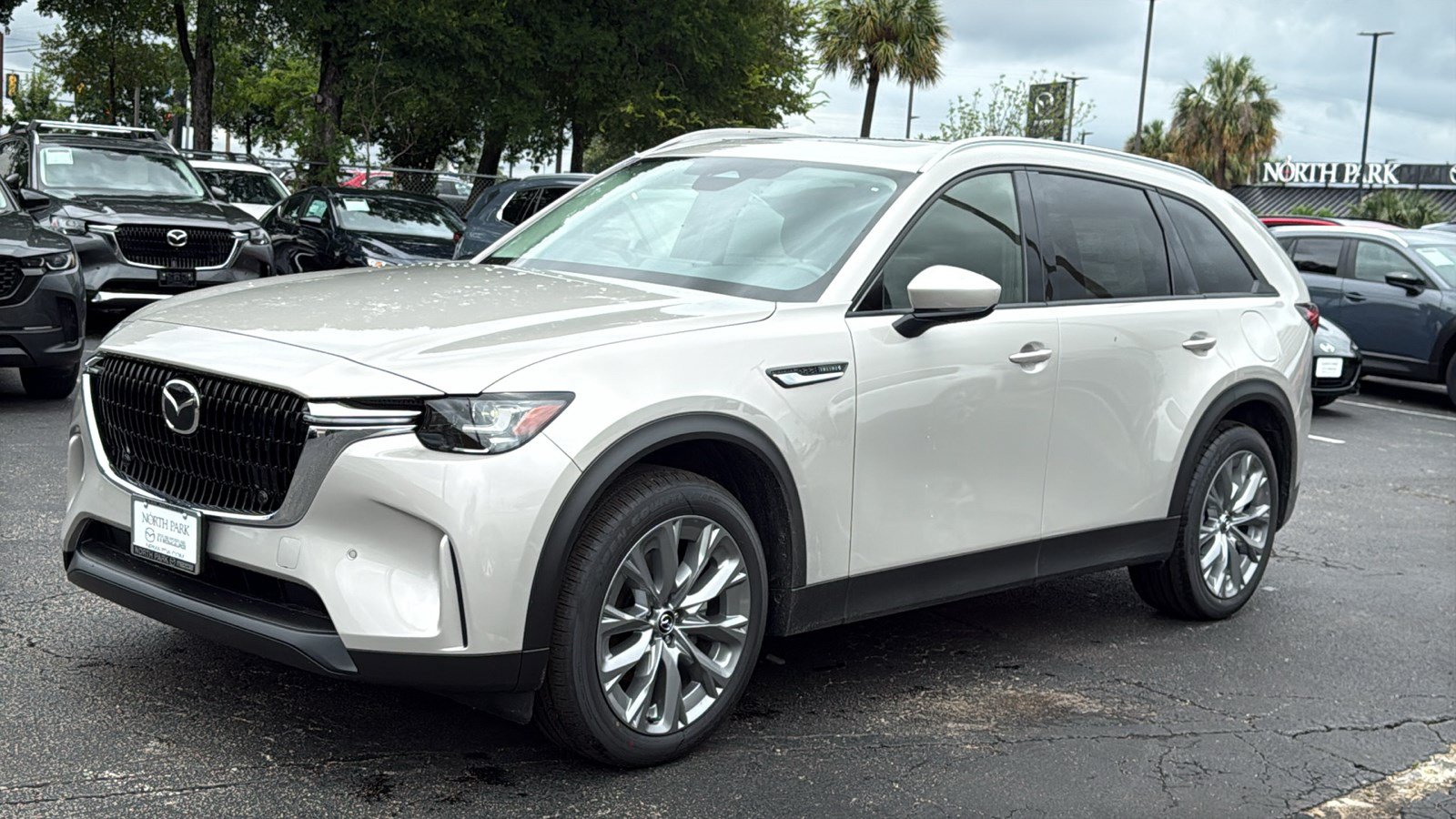 New 2026 MAZDA CX-90 3.3 Turbo w/ Preferred Package AWD/4WD image 4
