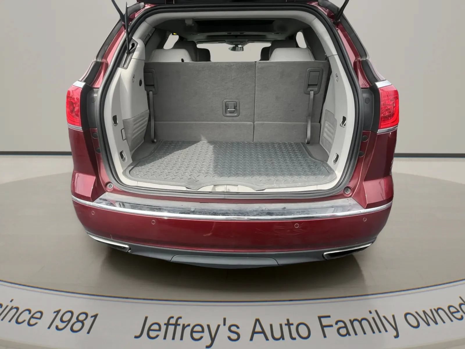 Used 2016 Buick Enclave Leather AWD/4WD image 6