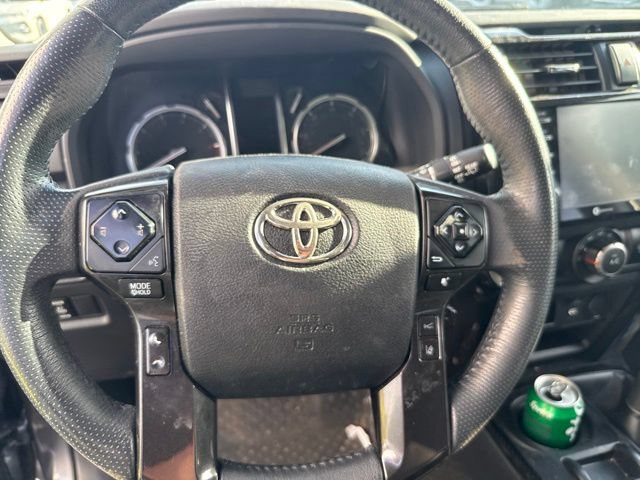 Used 2020 Toyota 4Runner TRD Off-Road Premium w/ Moonroof Package AWD/4WD image 23
