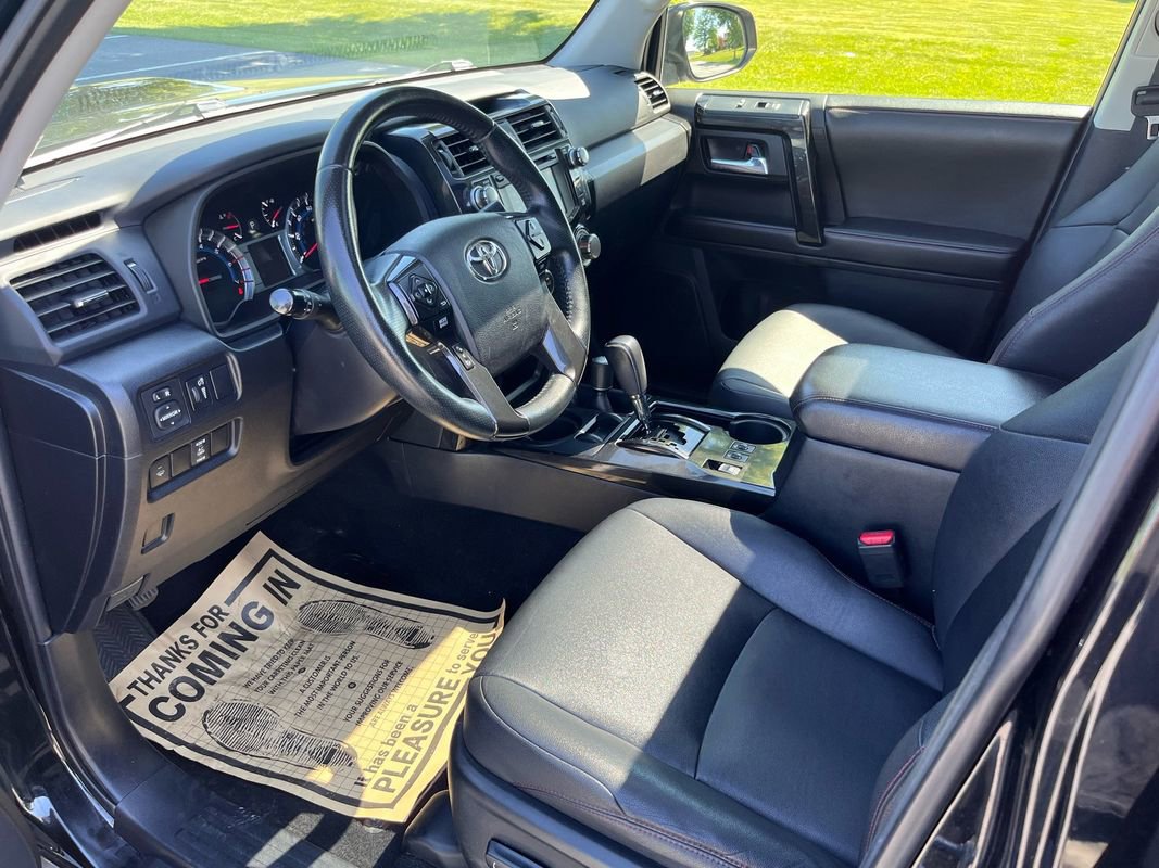 Used 2016 Toyota 4Runner Trail Premium AWD/4WD image 10