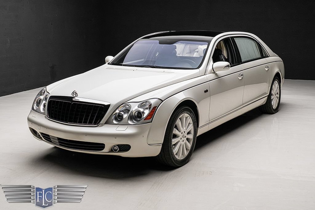 Used 2009 Maybach 62 S RWD image 17