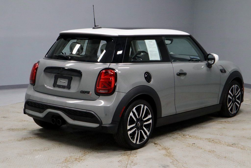 Used 2023 MINI Cooper S image 13
