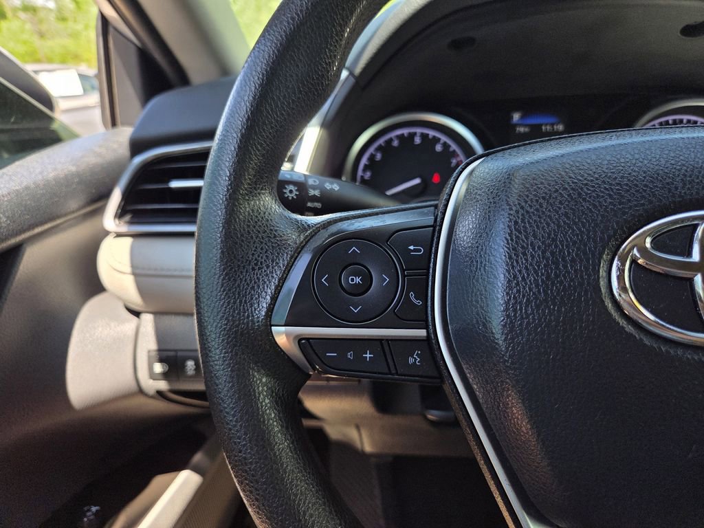 Used 2023 Toyota Camry LE image 23