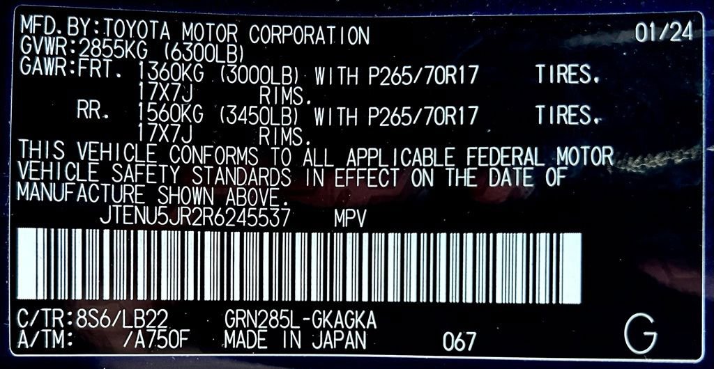 Certified 2024 Toyota 4Runner SR5 Premium w/ Moonroof Package AWD/4WD image 25