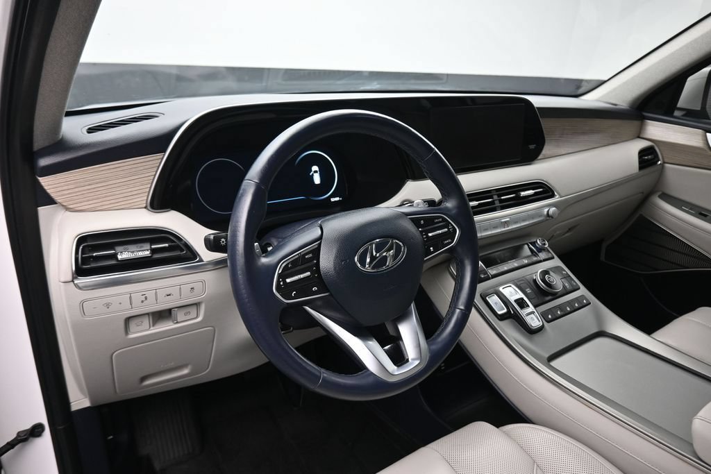 Used 2022 Hyundai Palisade Limited FWD image 14