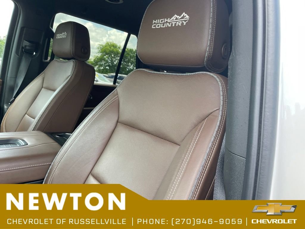Used 2024 Chevrolet Tahoe High Country w/ Max Trailering Package AWD/4WD image 5