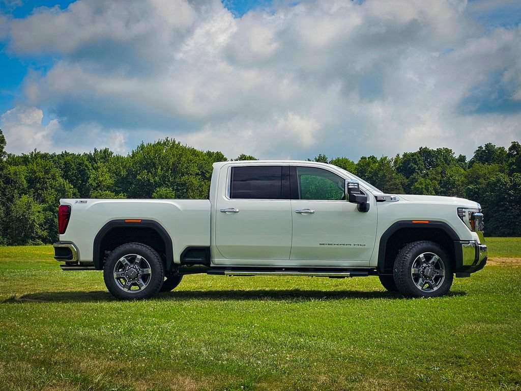 New 2026 GMC Sierra 2500 SLT w/ SLT Premium Package AWD/4WD image 2