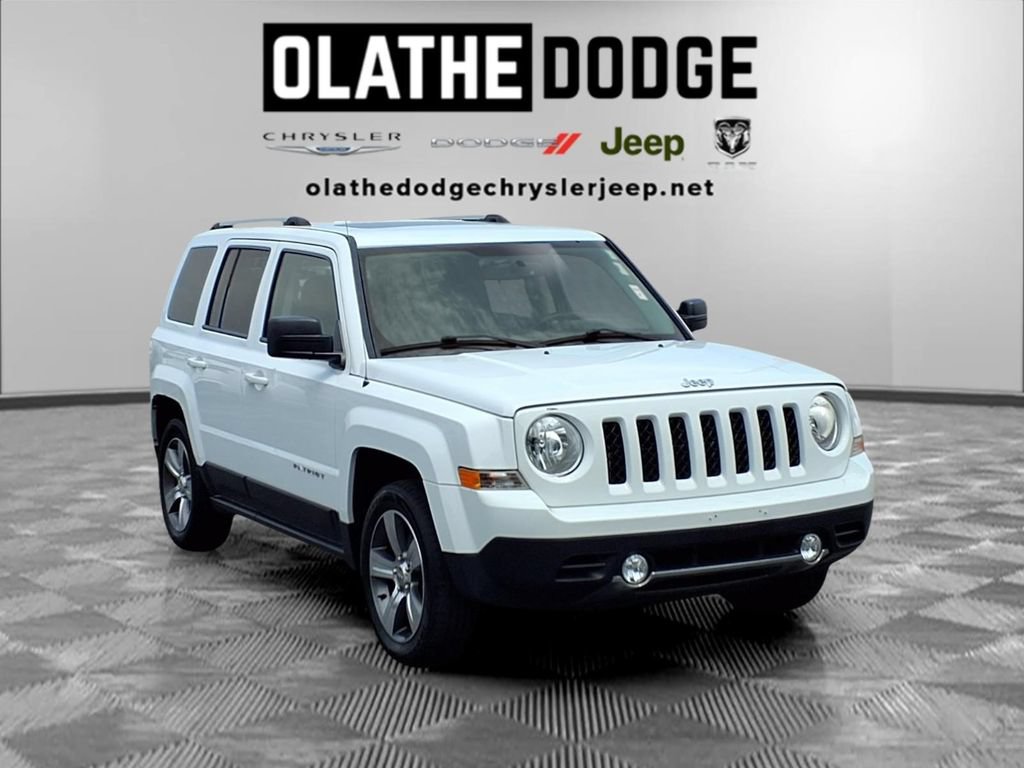 Used 2017 Jeep Patriot High Altitude FWD image 28