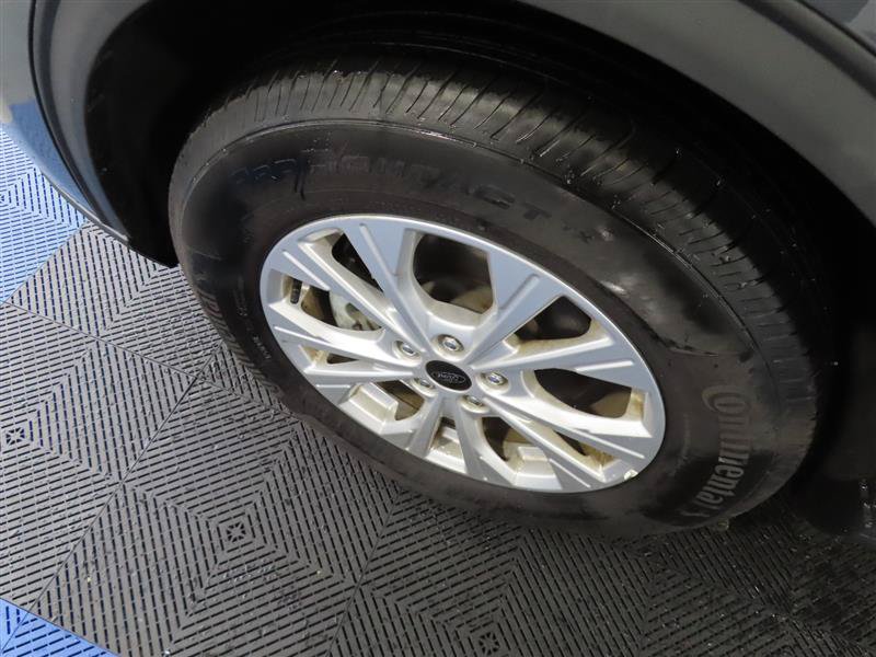 Used 2025 Ford Escape Active AWD/4WD image 6