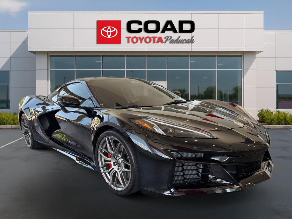 Used 2024 Chevrolet Corvette Z06 RWD image 7