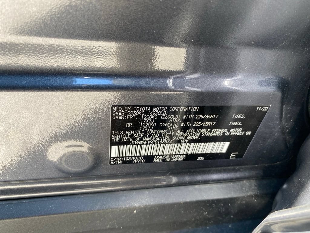 Used 2023 Toyota RAV4 XLE w/ Convenience Package AWD/4WD image 16