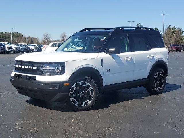 Certified 2024 Ford Bronco Sport Outer Banks w/ Tech Package AWD/4WD image 39