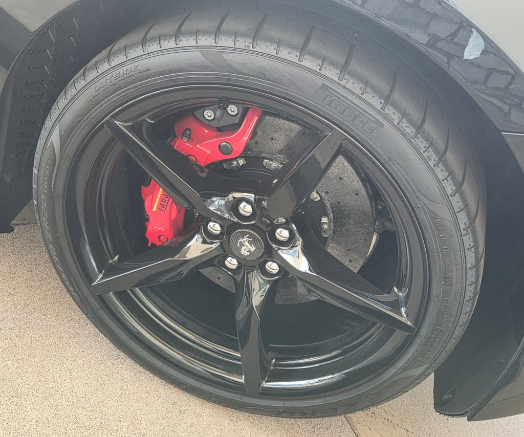 Used 2022 Ferrari F8 Tributo image 5