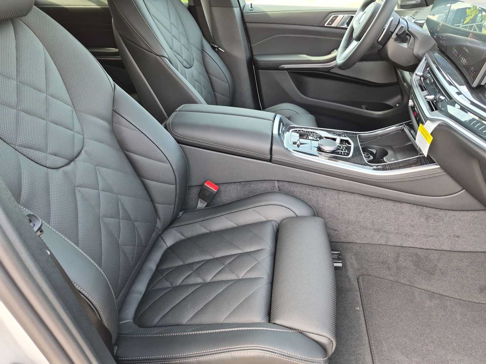 New 2026 BMW X5 xDrive50e AWD/4WD image 22