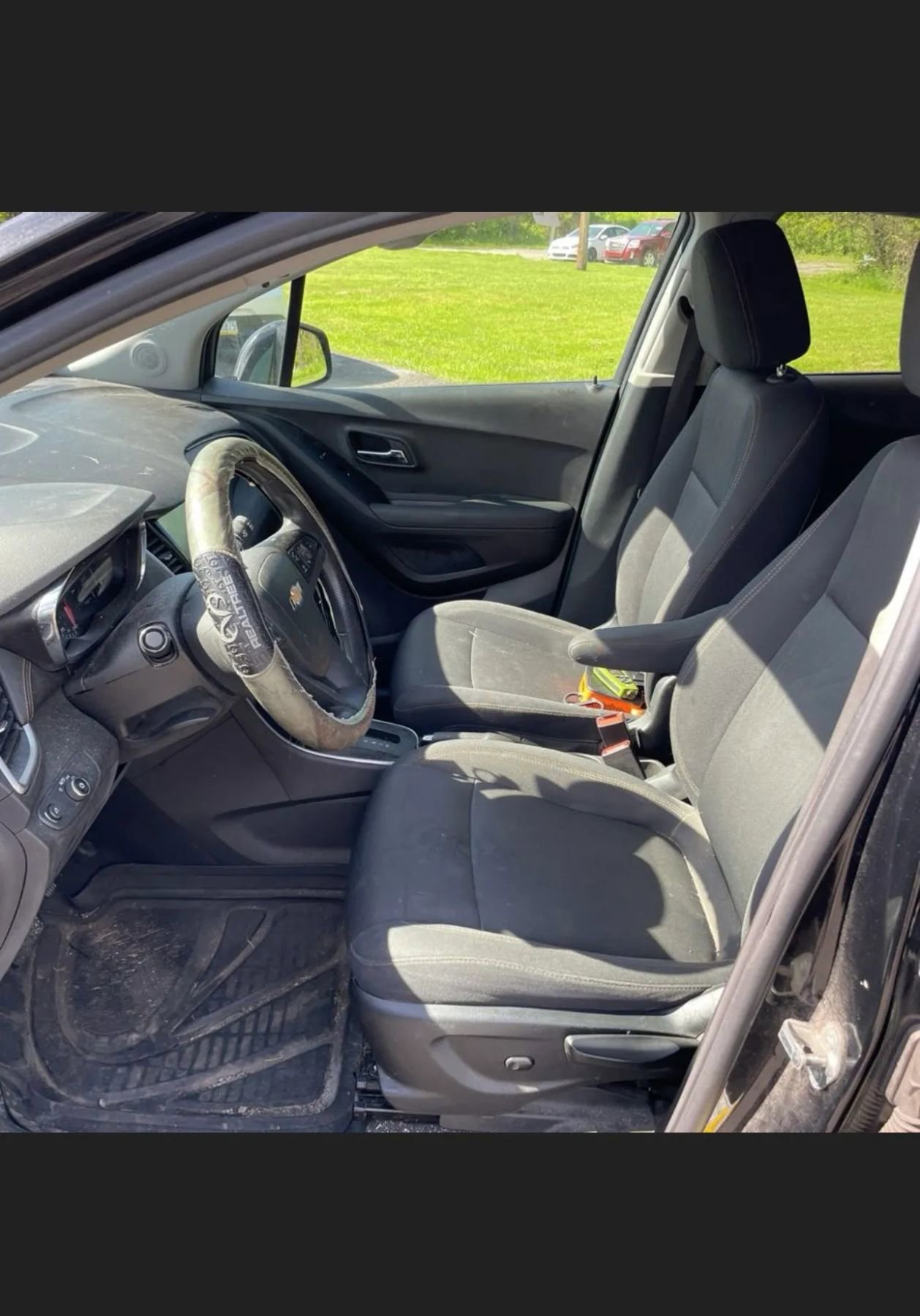 Used 2017 Chevrolet Trax LT image 3